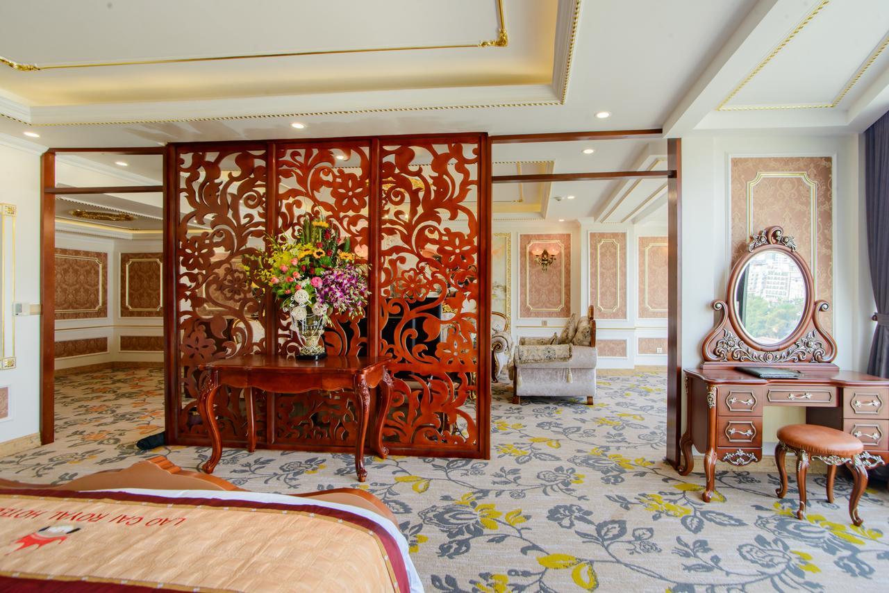 Lao Cai Royal Hotel Eksteriør billede