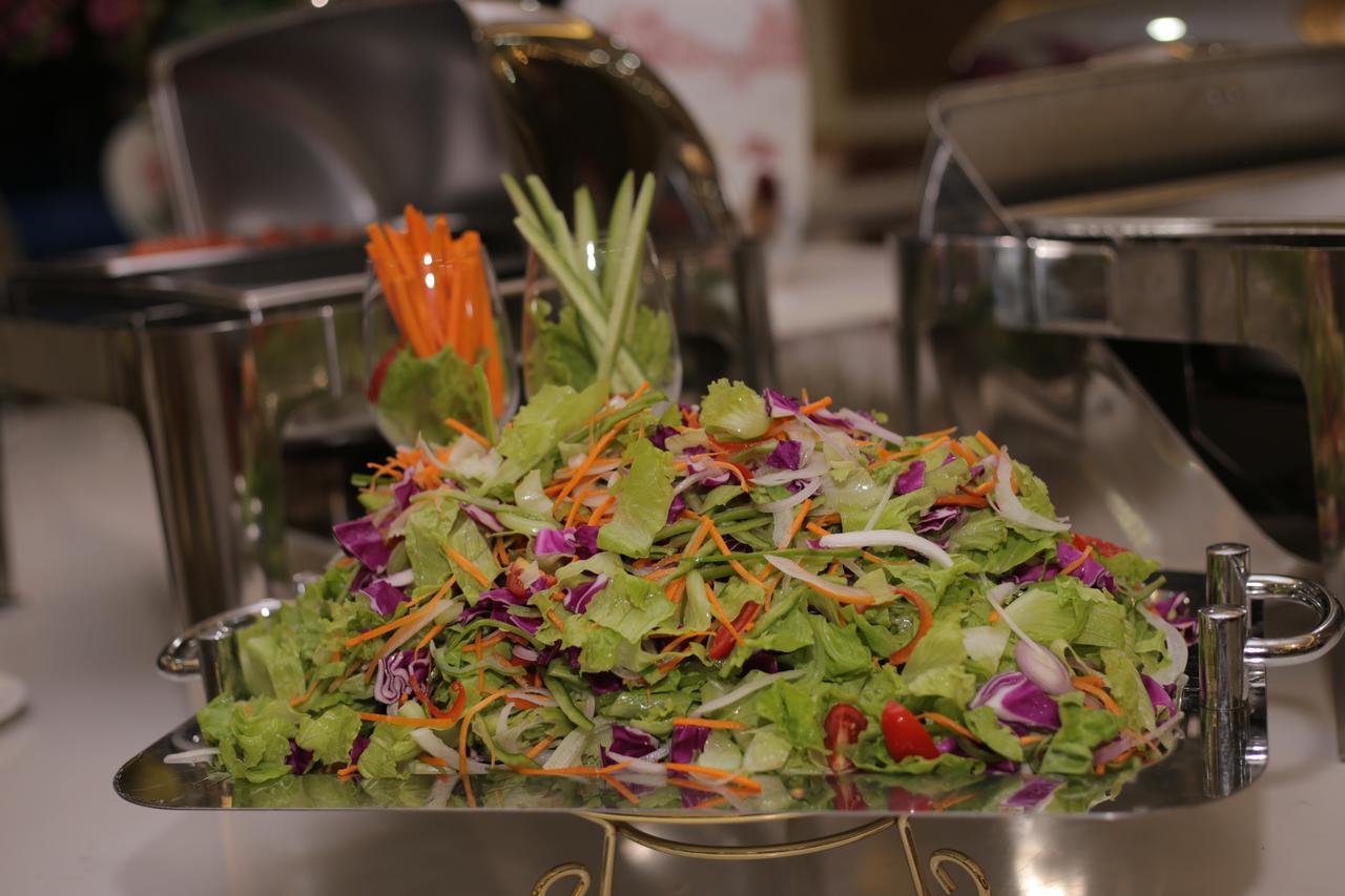 Lao Cai Royal Hotel Eksteriør billede