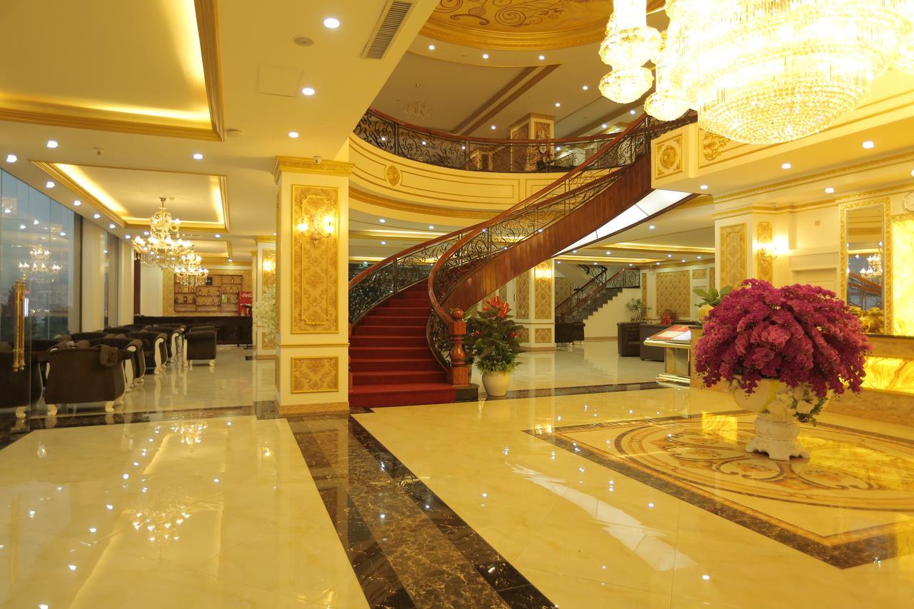 Lao Cai Royal Hotel Eksteriør billede