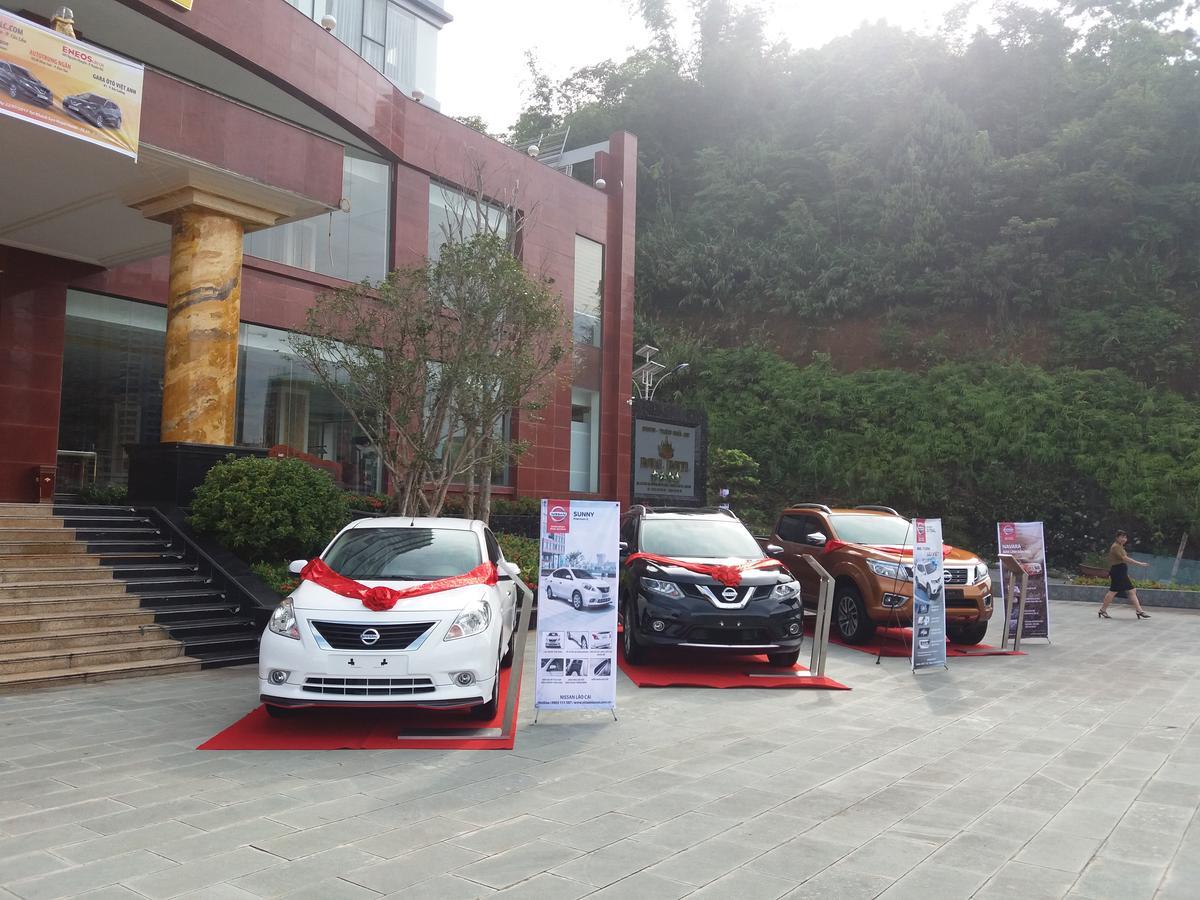 Lao Cai Royal Hotel Eksteriør billede